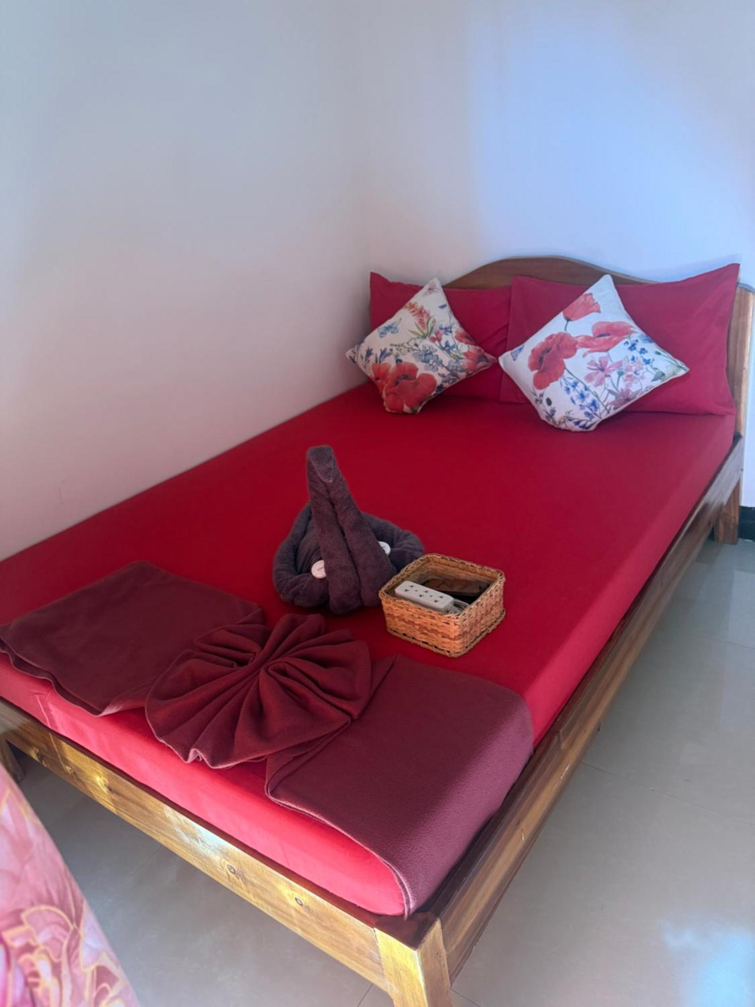 Lolo Bob'S Bed And Breakfast Ель-Нідо Екстер'єр фото